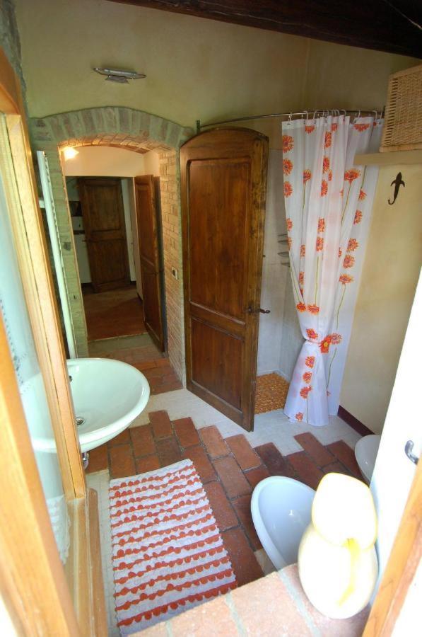 La Capanna Di Panpepato Villa Rosia Buitenkant foto